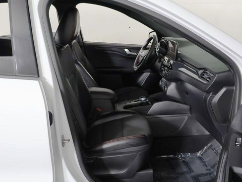 Used 2023 Ford Escape ST-Line image 22