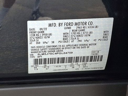 Used 2023 Lincoln Aviator Reserve w/ Equipment Group 201A AWD/4WD image 27