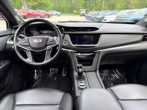 Used 2022 Cadillac XT5 Sportv w/ LPO, ONYX Package AWD/4WD image 27