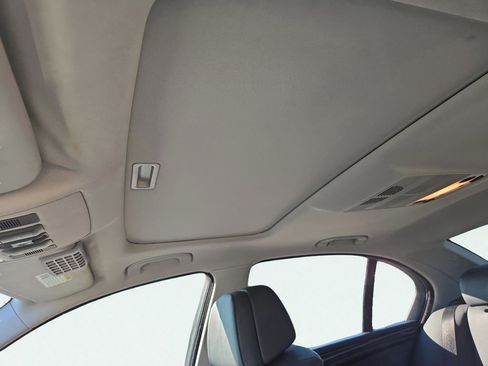 Used 2010 BMW 528i 528i image 19