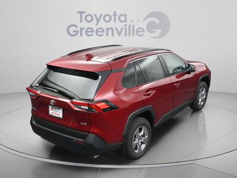 Used 2025 Toyota RAV4 XLE w/ Convenience Package image 13