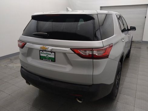 Used 2020 Chevrolet Traverse LS FWD image 7