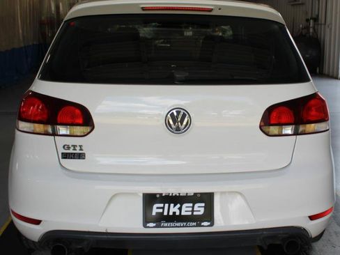 Used 2013 Volkswagen GTI 2-Door image 17