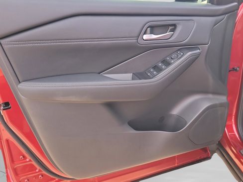 New 2026 Nissan Rogue SV image 26