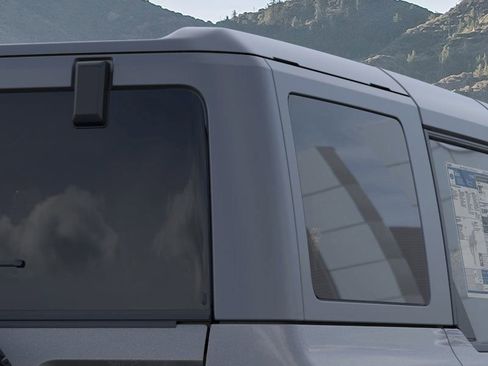 Used 2025 Ford Bronco Big Bend image 25