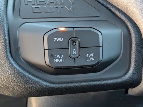 Used 2026 RAM 2500 Laramie AWD/4WD image 25