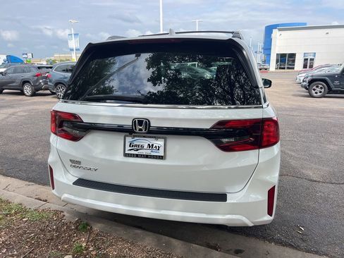 New 2026 Honda Odyssey EX-L image 5