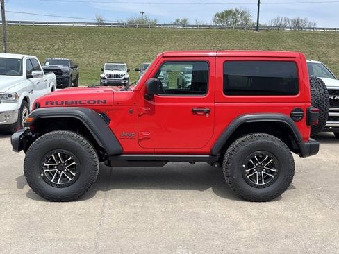 New 2026 Jeep Wrangler Rubicon w/ Xtreme 35 Tire Package image 8