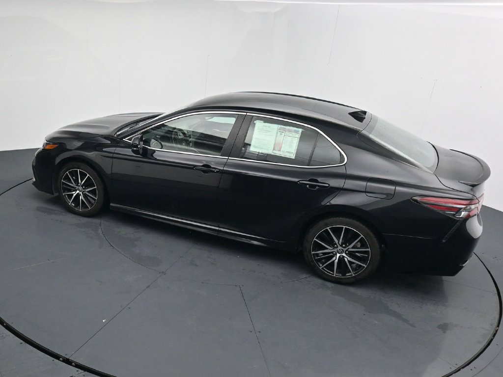 Used 2024 Toyota Camry SE FWD image 31