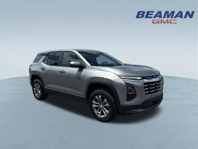 Used 2025 Chevrolet Equinox LT