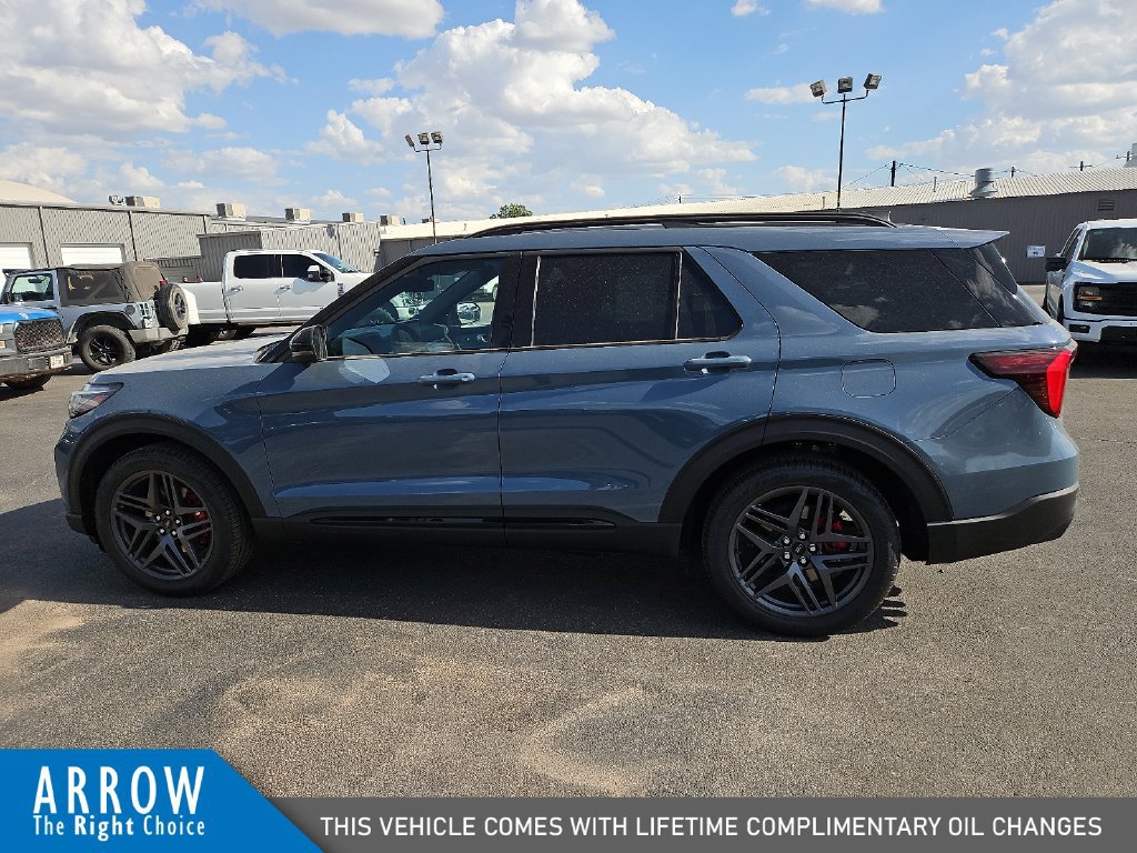 New 2026 Ford Explorer ST RWD image 7