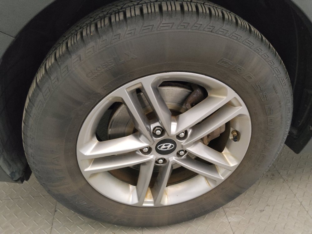 Used 2018 Hyundai Santa Fe Sport w/ 2.4L Value Package 02 AWD/4WD image 31
