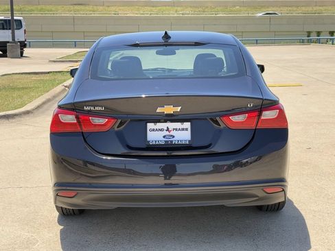Used 2023 Chevrolet Malibu LT FWD image 7