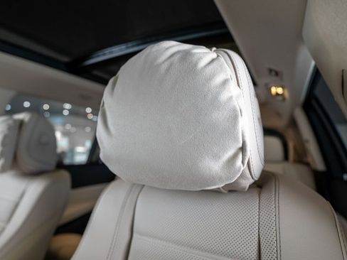 New 2026 Mercedes-Benz GLS 450 4MATIC image 13