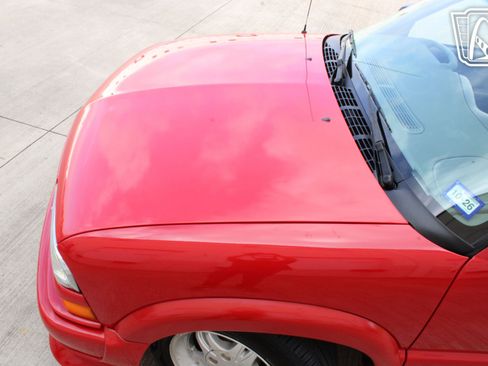 Used 2001 Chevrolet S10 Pickup Xtreme w/ Preferred Equipment Group image 28