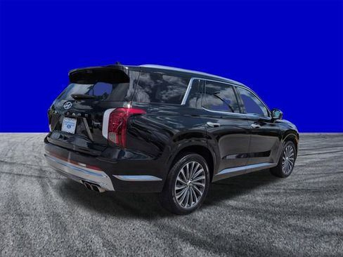 Used 2024 Hyundai Palisade Calligraphy AWD/4WD image 4