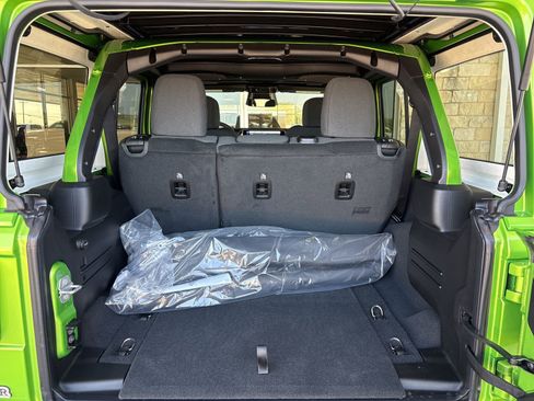 New 2026 Jeep Wrangler Unlimited Sport AWD/4WD image 15