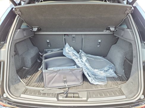 Used 2026 Land Rover Range Rover Evoque S image 13