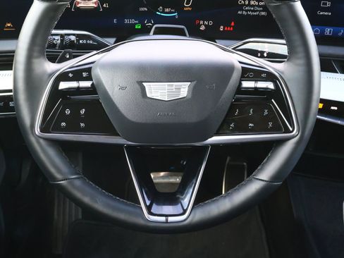 Certified 2025 Cadillac Optiq Sport 1 AWD/4WD image 13