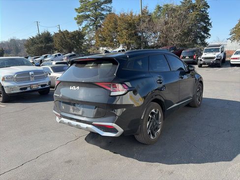 Used 2024 Kia Sportage SX image 7