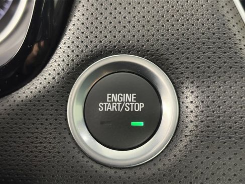 Used 2023 Cadillac XT6 Luxury image 23