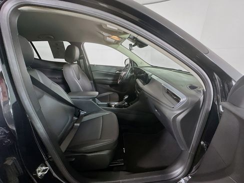 Used 2025 Buick Encore GX Preferred image 32