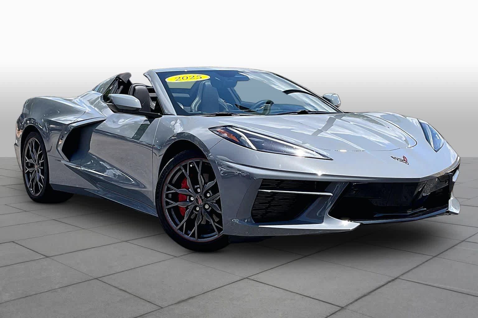 Certified 2025 Chevrolet Corvette Stingray Preferred Conv w/ 2LT RWD image 3