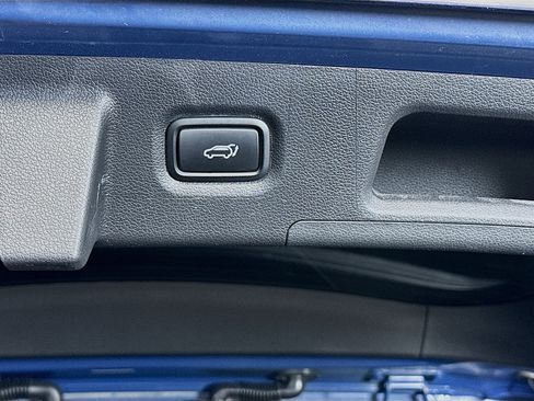 Used 2021 Hyundai Santa Fe Limited FWD image 32