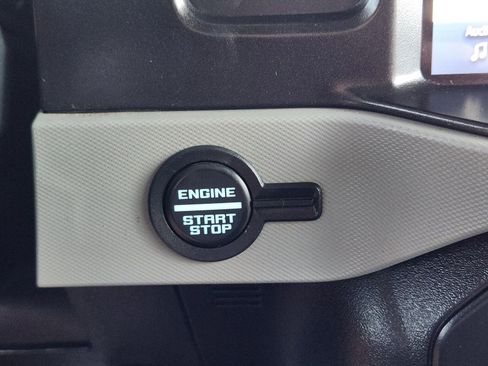 Used 2021 Ford Bronco Badlands image 23