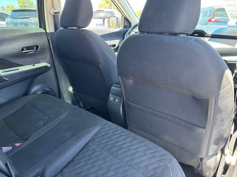Used 2023 Nissan Kicks SV FWD image 11