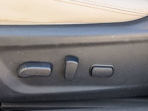 Used 2024 Nissan Altima 2.5 SL FWD image 19