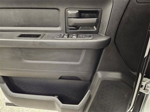 Used 2021 RAM 5500 Tradesman w/ Chrome Appearance Group image 24