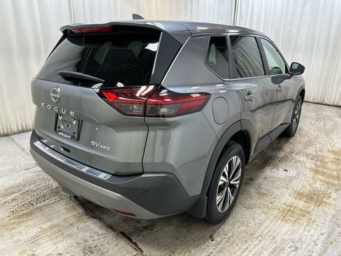 Certified 2023 Nissan Rogue SV image 10