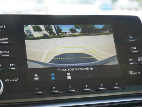 Used 2020 Honda Accord LX image 27