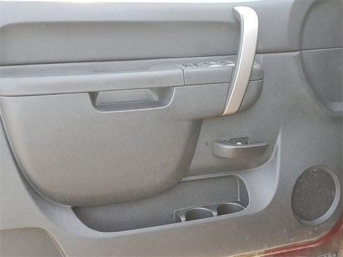 Used 2013 Chevrolet Silverado 1500 LT image 5