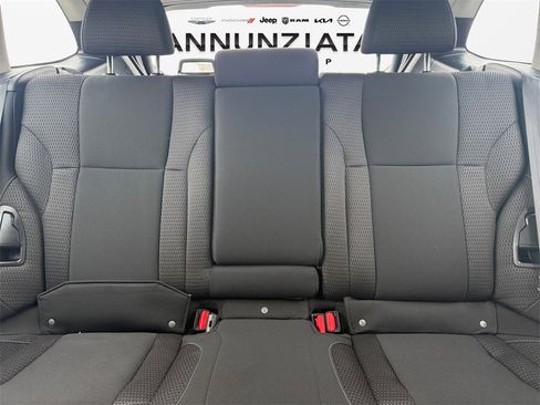 Used 2021 Subaru Outback 2.5i image 16