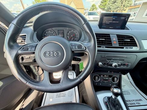 Used 2018 Audi Q3 2.0T Premium AWD/4WD image 27