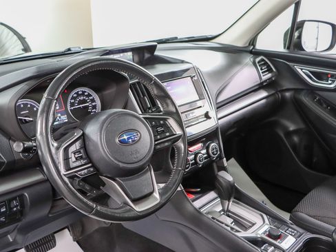 Used 2021 Subaru Forester Premium AWD/4WD image 23