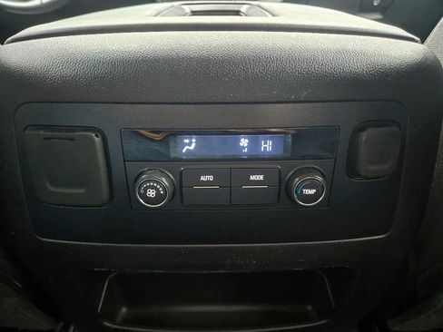 Used 2019 Chevrolet Tahoe LS w/ Enhanced Driver Alert Package image 27