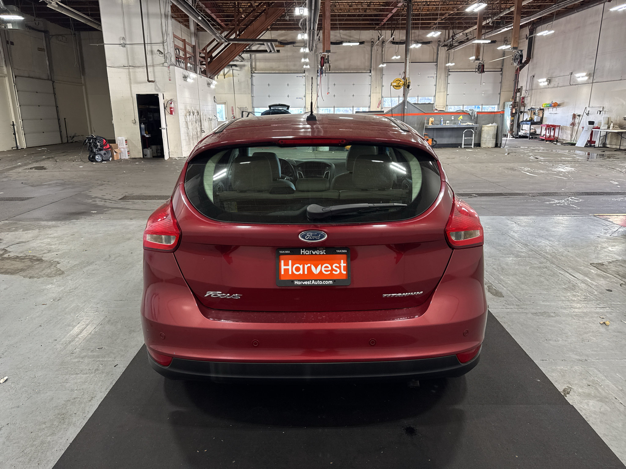 Used 2016 Ford Focus Titanium FWD image 7