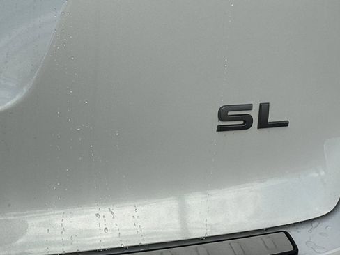 New 2026 Nissan Armada SL w/ Captain's Chari Seat Package image 22