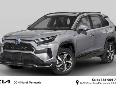 Used 2023 Toyota RAV4 SE w/ Weather & Moonroof Package