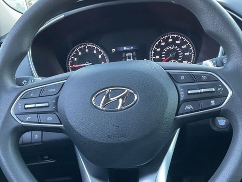 Used 2022 Hyundai Santa Fe SEL image 16