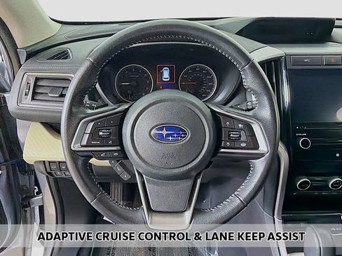 Used 2021 Subaru Ascent Premium w/ Convenience Package AWD/4WD image 3