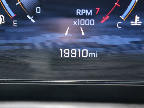 Used 2025 Chevrolet Equinox RS image 22