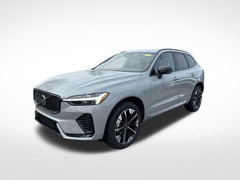 New 2026 Volvo XC60 B5 Plus w/ Climate Package image 3