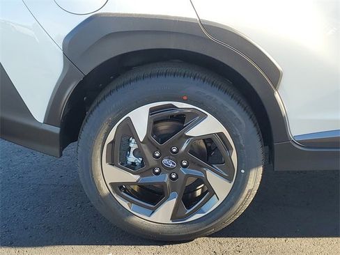 New 2025 Subaru Crosstrek 2.5i Limited w/ Crosstrek Mirror Package image 5