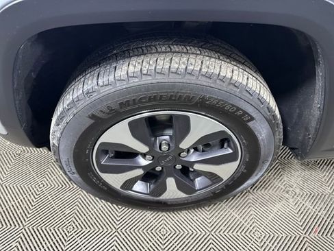 Used 2023 Jeep Grand Cherokee 4WD 4xe image 10