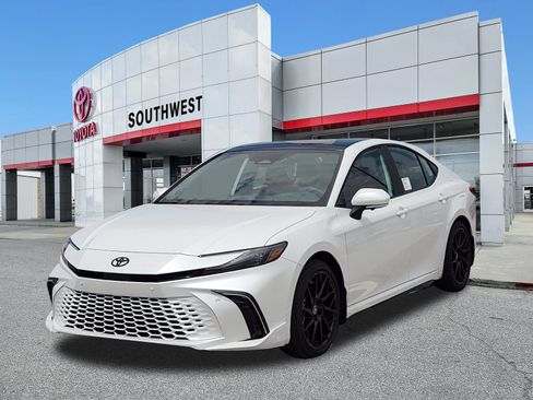 New 2026 Toyota Camry XSE w/ Premium Plus Package FWD image 2