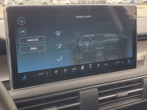 Certified 2023 Lincoln Corsair AWD w/ Equipment Group 101A image 20